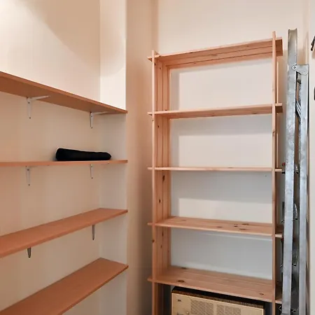 2-bdrm Quiet * Riga