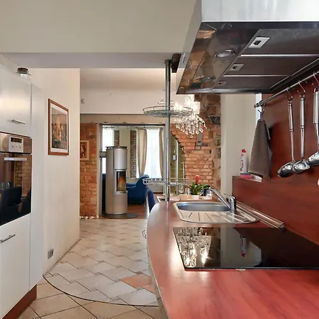 2-bdrm Quiet * Riga