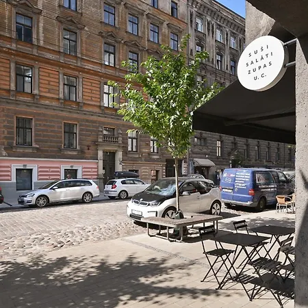 アパート 2-bdrm Quiet