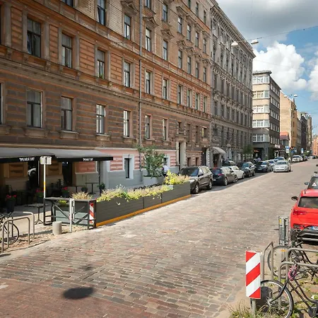 2-bdrm Quiet Riga